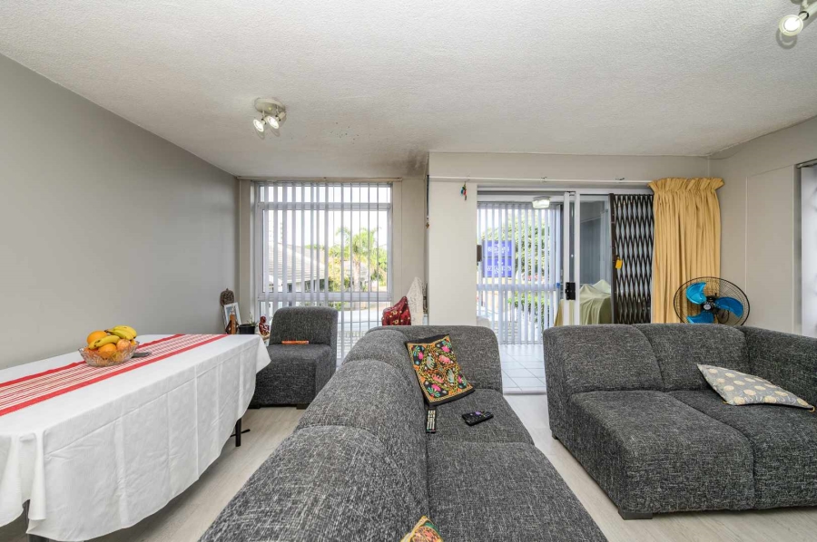 2 Bedroom Property for Sale in Humewood Eastern Cape
